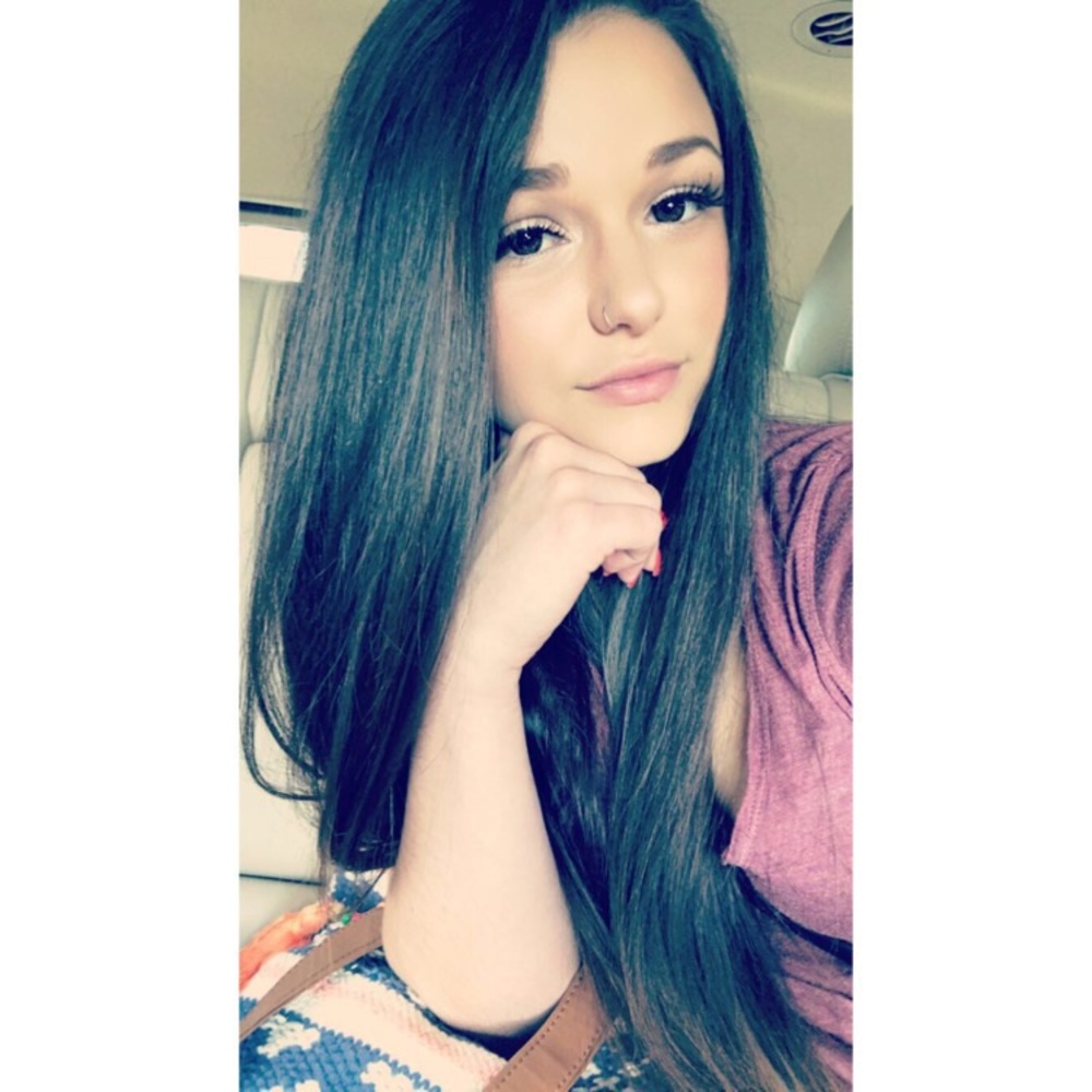 Meet your Posher, Ashlea